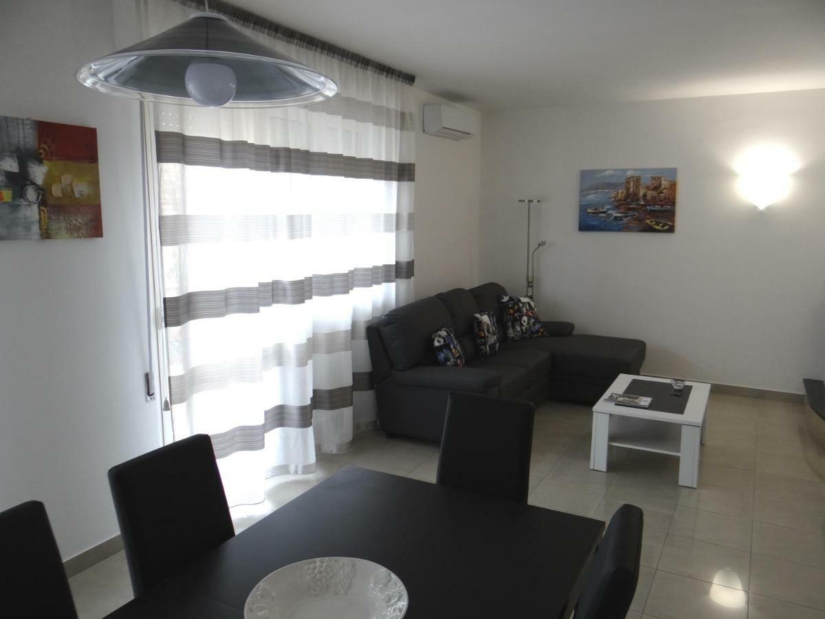 Grande Appartamento Al Mare มาร์ตินซิกูโร ภายนอก รูปภาพ